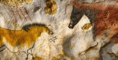 Pinturas rupestres en la Cueva de Lascaux, en Francia